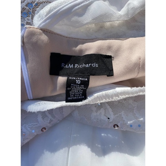 R&M Richards Sequin lace shifon gown white 10 - Picture 5 of 5